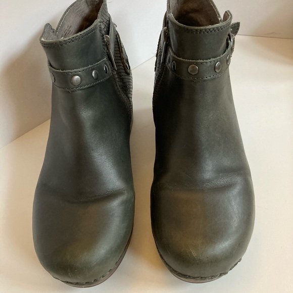 Sanita Gray Leather Zip Scaled Heel Rubber Clog Boots Women’s Size 40 - Picture 3 of 8